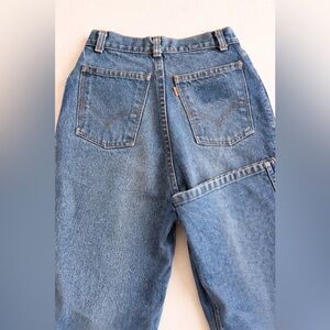 Levi’s 746 Flare Leg Jeans – High Rise Vintage Wash | Size 23 (Approx.)